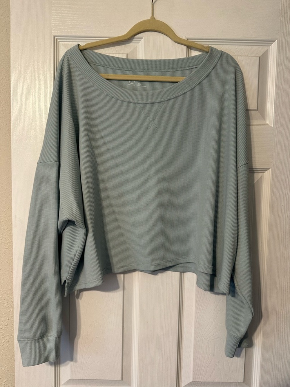 Gilly Hicks Seafoam Waffle Knit Cropped Sweatshirt